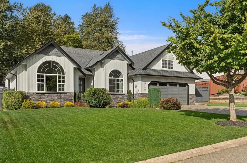 46489 EDGEMONT PLACE, Chilliwack, BC — Residential for Sale - Main Photo