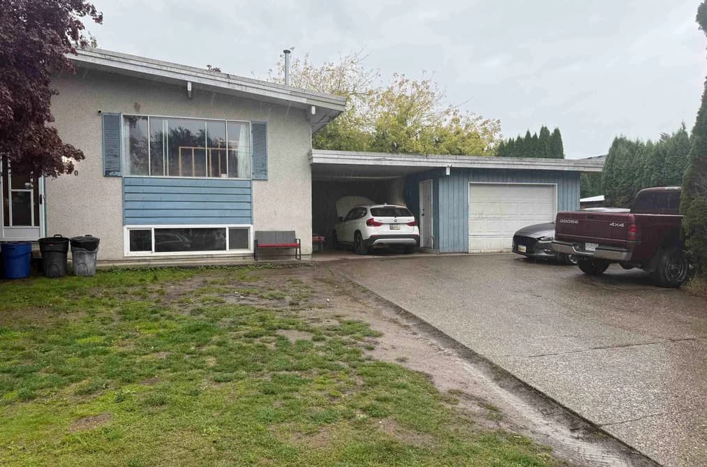 46630 EMERALD DRIVE, Chilliwack, BC — Residential for Sale - Photo 2