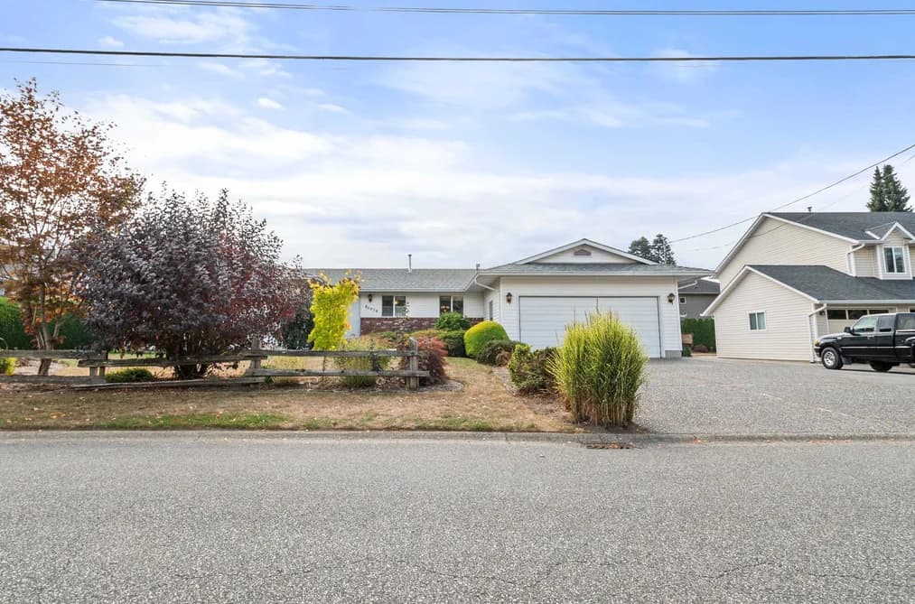 46634 ELLIOTT AVENUE, Chilliwack, BC — Residential for Sale - Main Photo