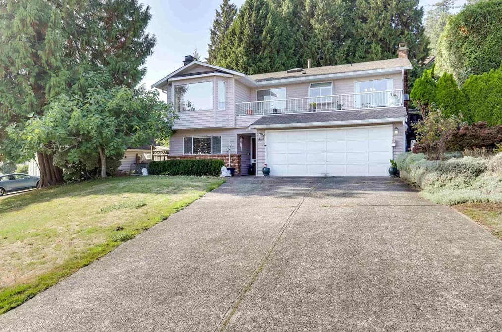 468 CARIBOO CRESCENT, Coquitlam, BC — Residential for Sale - Photo 2