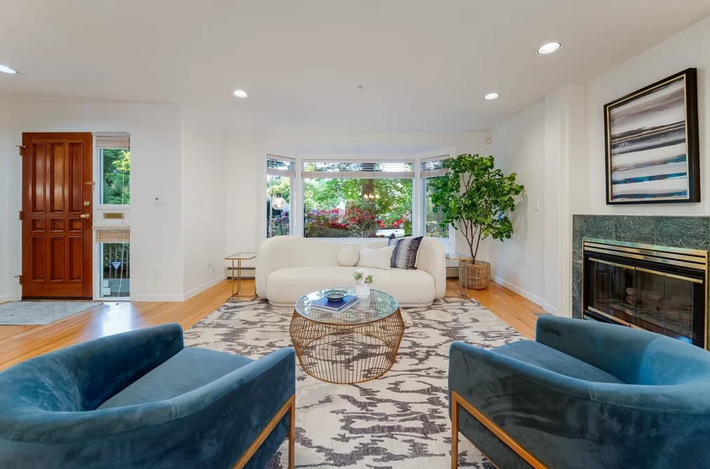 4682 W 14TH AVENUE, Vancouver, BC — Residential for Sale - Photo 2
