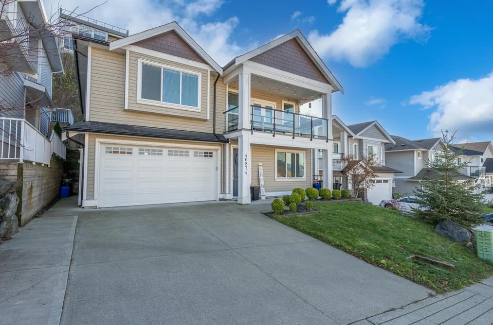 46874 SYLVAN DRIVE, Chilliwack, BC — Residential for Sale - Photo 2