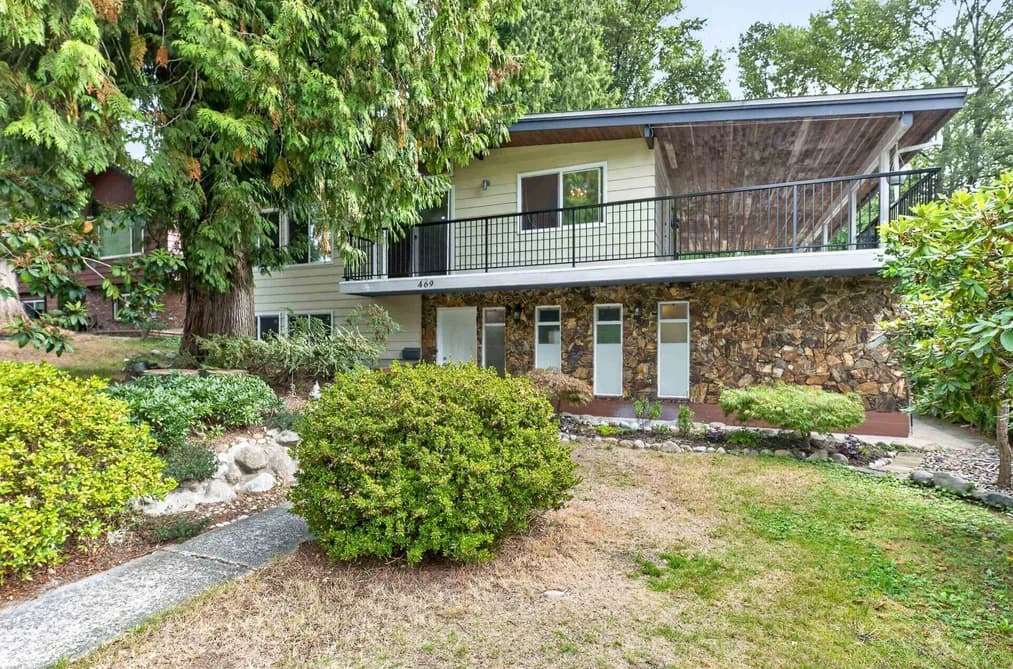 469 LAURENTIAN CRESCENT, Coquitlam, BC — Residential for Sale - Main Photo