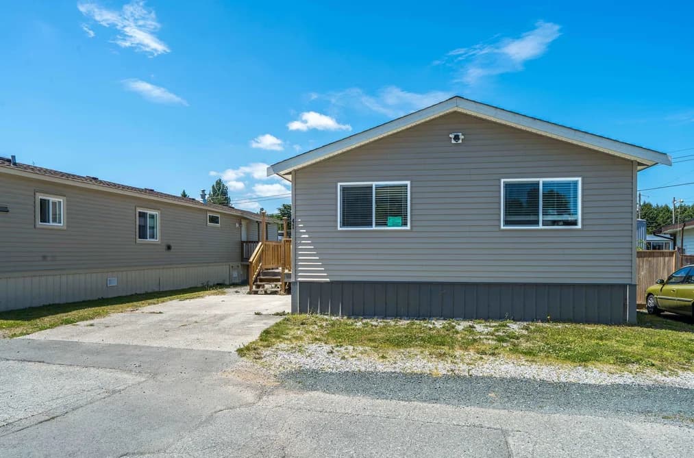 47 26892 FRASER HIGHWAY, Langley, BC — Residential for Sale - Photo 2