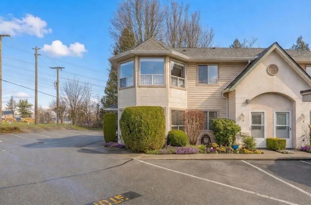 47 3380 GLADWIN ROAD, Abbotsford, BC — Residential for Sale - Photo 2