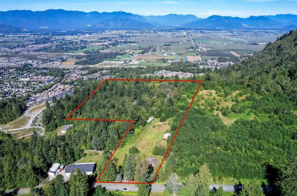 47015 EXTROM ROAD, Chilliwack, BC — Residential for Sale - Main Photo