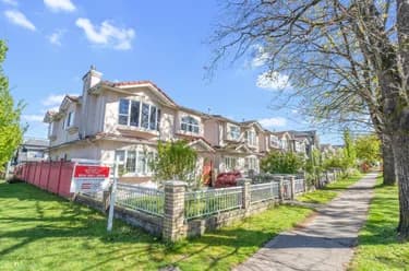 House for sale at 4708 Inverness Street Vancouver British Columbia - MLS: R3135434