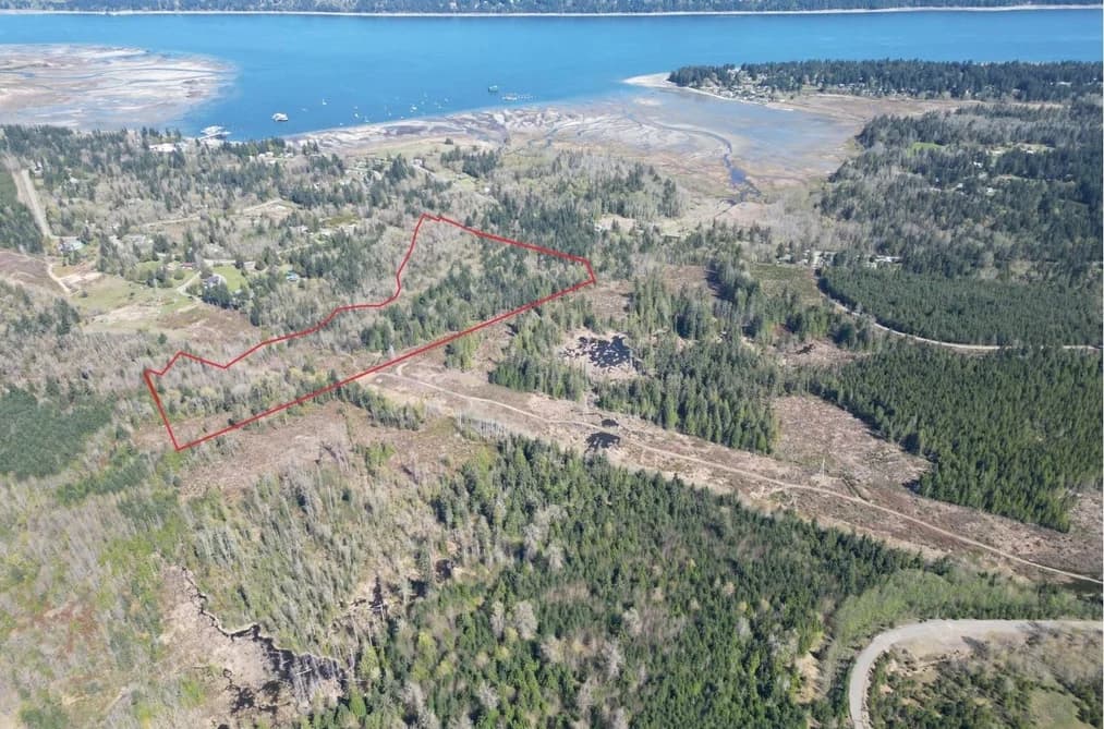 471 LEET LANE, No City Value, BC — Land for Sale - Main Photo