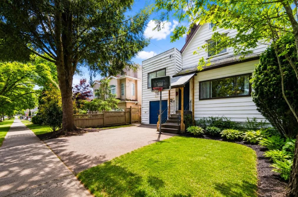 4711 GOTHARD STREET, Vancouver, BC — Residential for Sale - Photo 2
