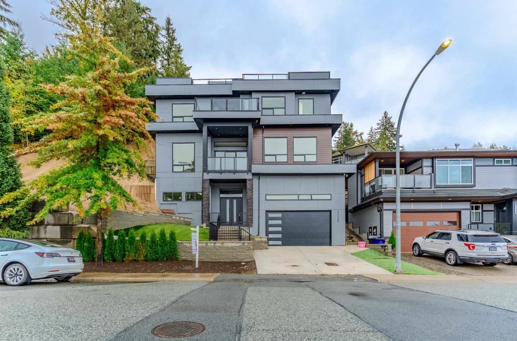 47136 SYLVAN DRIVE, Chilliwack, BC — Residential for Sale - Main Photo