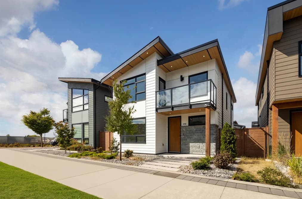 4725 BLUE HERON WAY, Tsawwassen, BC — Residential for Sale - Photo 2