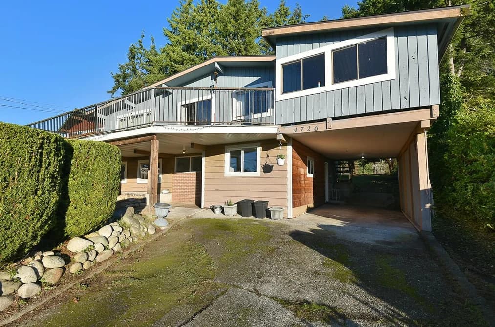 4726 LAUREL AVENUE, Sechelt, BC — Residential for Sale - Photo 2