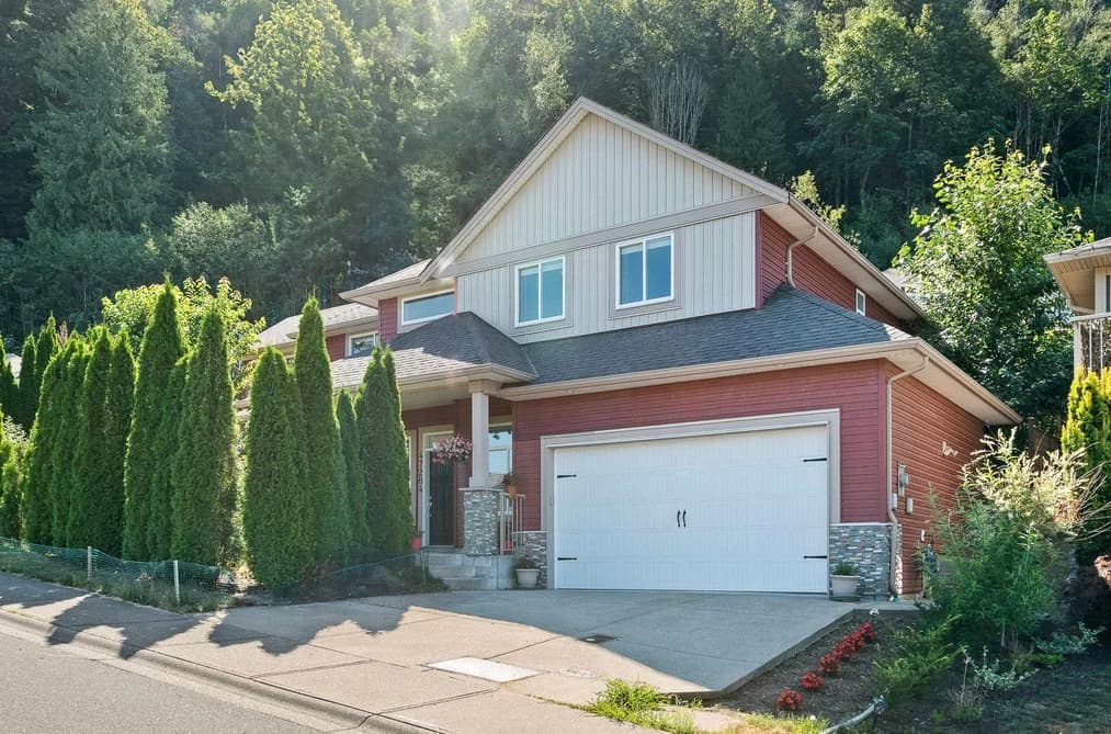 47264 VISTA PLACE, Chilliwack, BC — Residential for Sale - Main Photo
