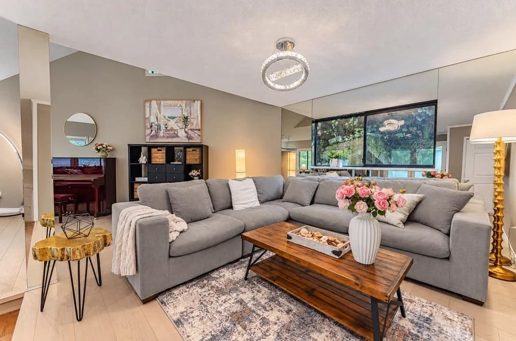 4739 WOODGREEN DRIVE, West Vancouver, BC — Residential for Sale - Photo 2