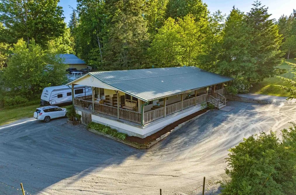 47400 EXTROM ROAD, Chilliwack, BC — Residential for Sale - Photo 2