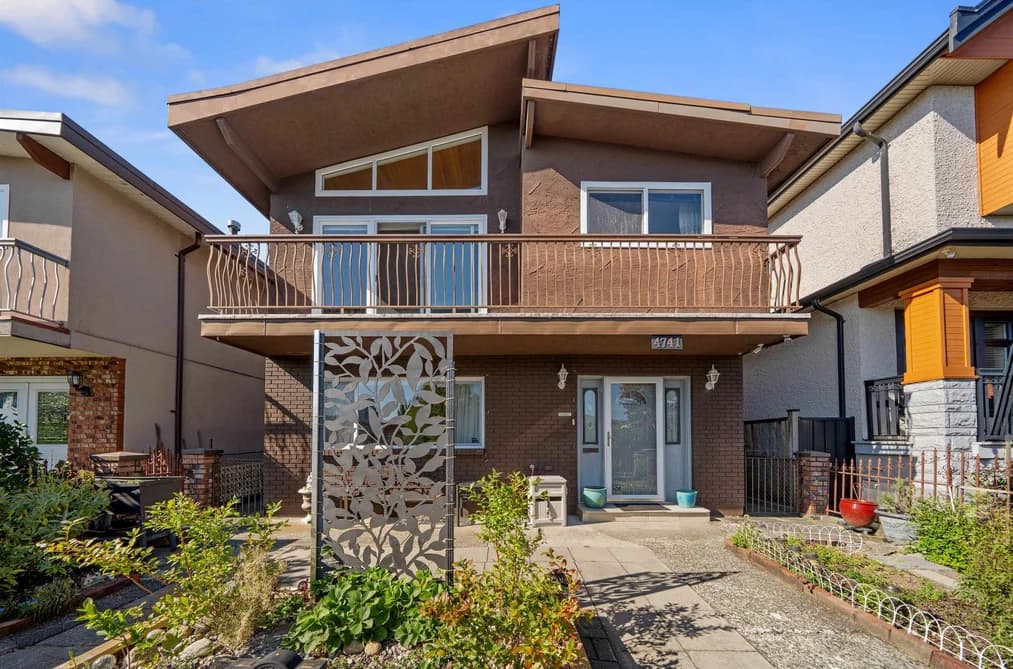 4741 UNION STREET, Burnaby, BC — Residential for Sale - Main Photo