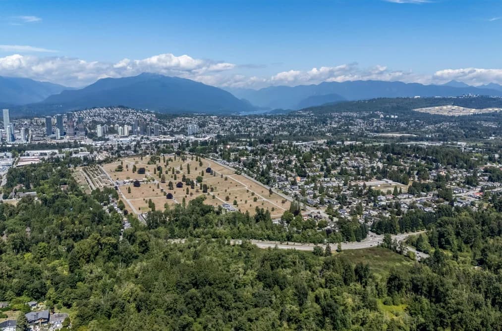 4757 BUXTON STREET, Burnaby, BC — Residential for Sale - Photo 2