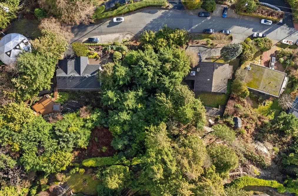 478 CRAIGMOHR DRIVE, West Vancouver, BC — Land for Sale - Photo 2