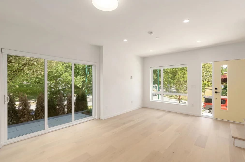 4803 LAUREL STREET, Vancouver, BC — Residential for Sale - Photo 2