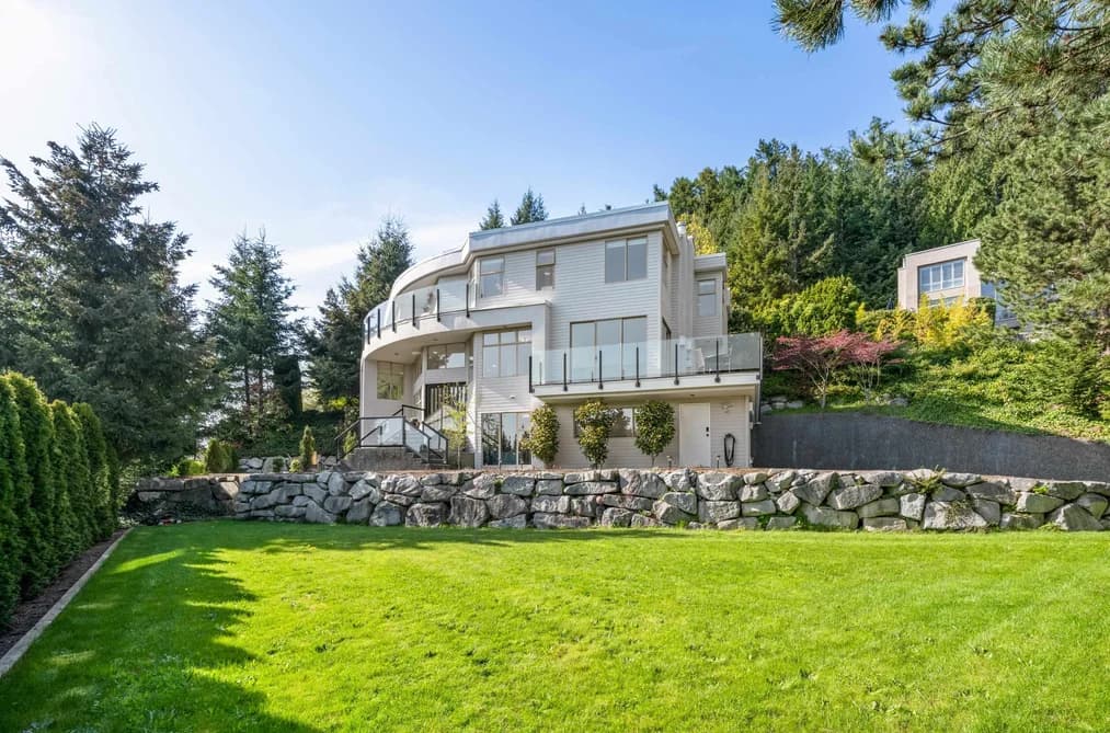 4809 NORTHWOOD PLACE, West Vancouver, BC — Residential for Sale - Photo 2