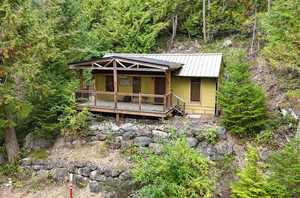 4825 SINCLAIR BAY ROAD, Pender Harbour, BC — Residential for Sale - Main Photo