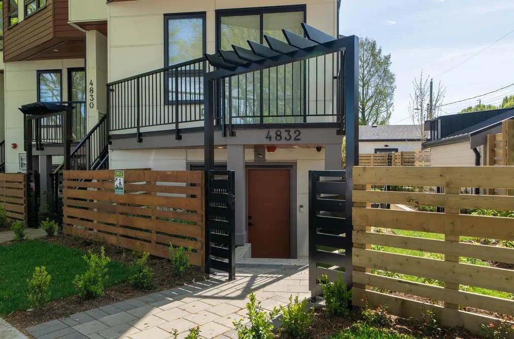 4832 DUCHESS STREET, Vancouver, BC — Residential for Sale - Main Photo