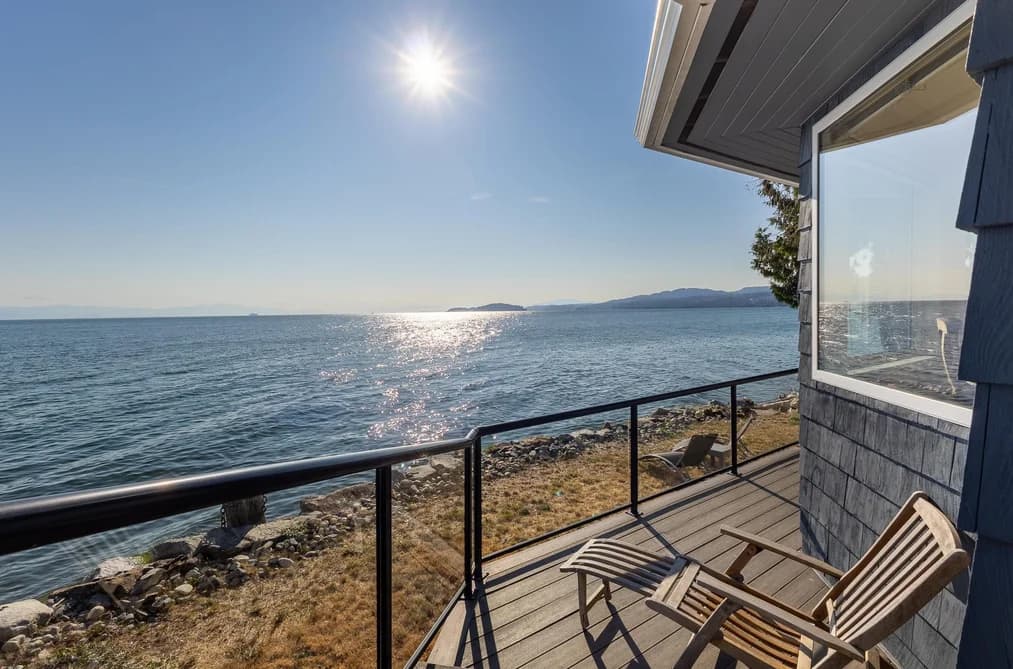 4857 SUNSHINE COAST HIGHWAY, Sechelt, BC — Residential for Sale - Photo 2