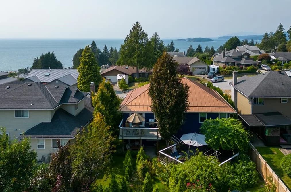 4868 BLUEGROUSE DRIVE, Sechelt, BC — Residential for Sale - Photo 2