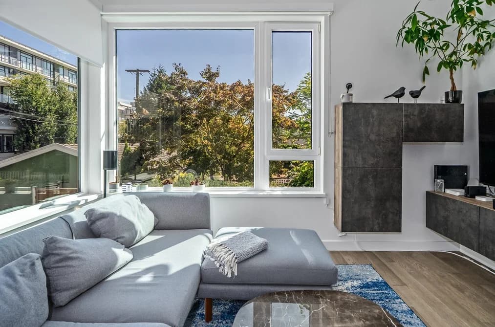487 W 26TH AVENUE, Vancouver, BC — Residential for Sale - Main Photo