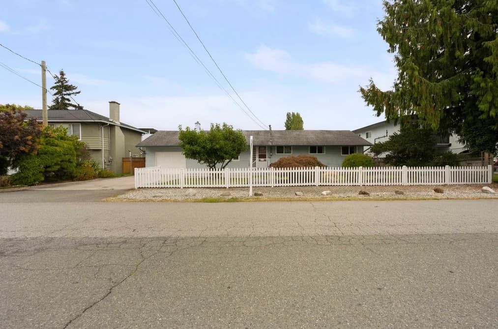 4872 58 Street, Delta, BC - MLS: R3163490 - Photo 2 4872 58 Street, Delta, BC - MLS: R3163490 - Photo 2