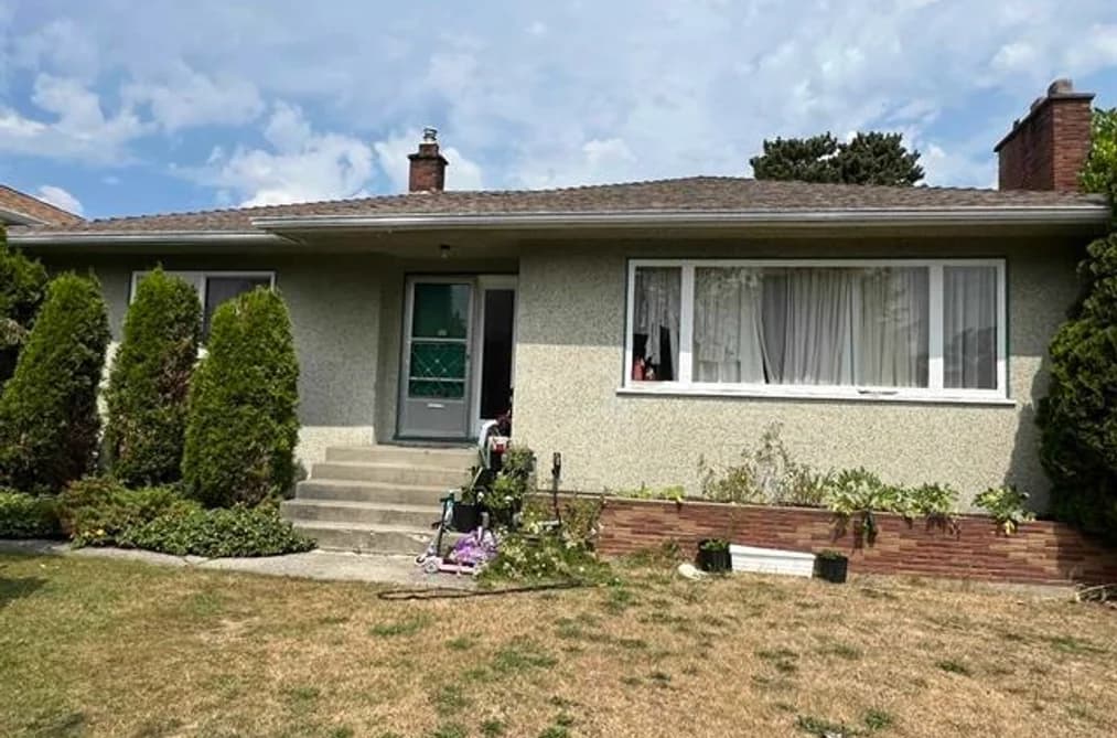 4881 HIGHLAWN DRIVE, Burnaby, BC — Residential for Sale - Main Photo