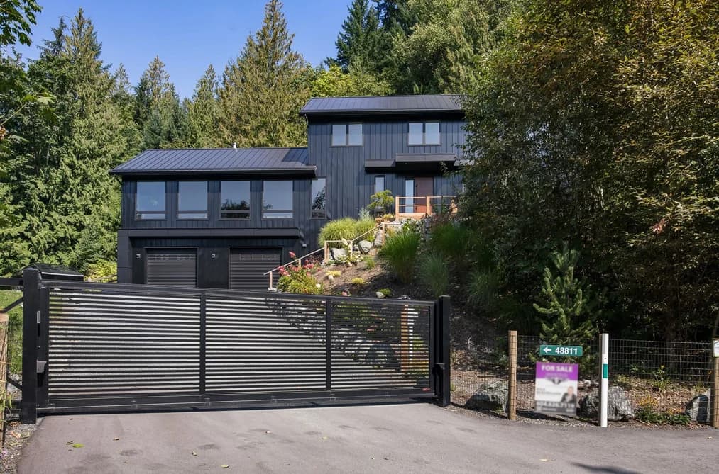 48811 ELK VIEW ROAD, Chilliwack, BC — Residential for Sale - Photo 2