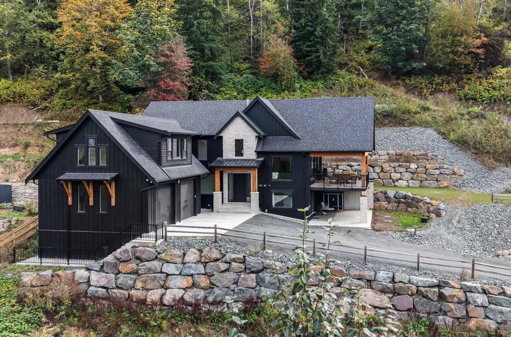48843 ELK VIEW ROAD, Chilliwack, BC — Residential for Sale - Photo 2