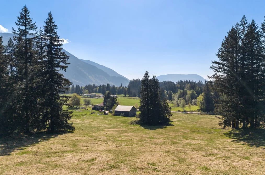 4888 HALEY ROAD, Ryder Lake, BC — Residential for Sale - Main Photo