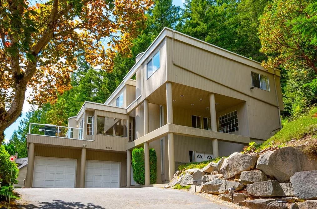 House for sale at 4895 Northwood Drive West Vancouver British Columbia - MLS: R3143347