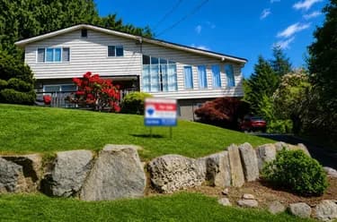 House for sale at 4898 Sunshine Coast Highway Sechelt British Columbia - MLS: R3094714