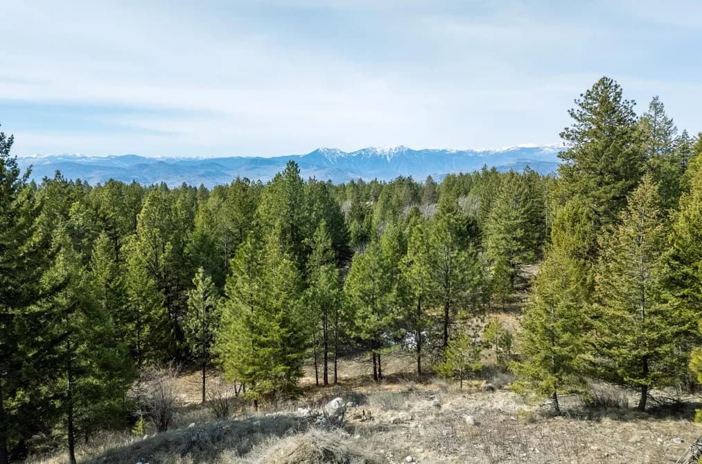 490 WAPITI WAY, No City Value, BC — Land for Sale - Main Photo