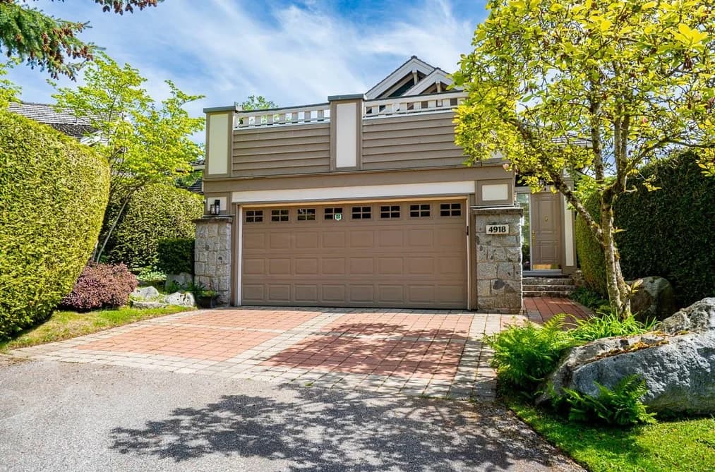 House for sale at 4918 Edendale Lane West Vancouver British Columbia - MLS: R3142223