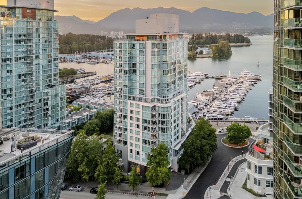 493 BROUGHTON STREET, Vancouver, BC — Residential for Sale - Main Photo