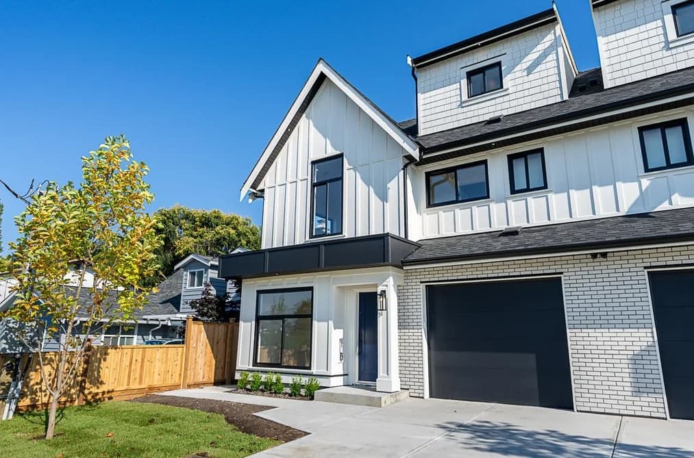 4943 44 AVENUE, Delta, BC — Residential for Sale - Photo 2