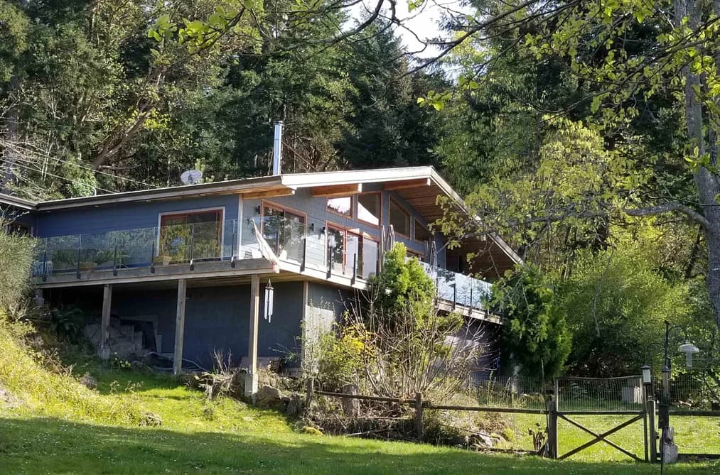 495 DEACON LANE, Galiano Island, BC — Residential for Sale - Main Photo