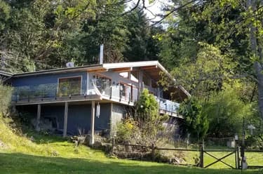 House for sale at 495 Deacon Lane Galiano Island British Columbia - MLS: R3107420