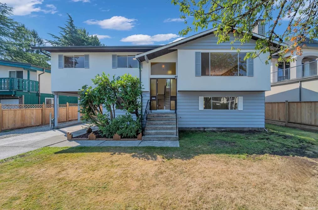 4951 FOXGLOVE CRESCENT, Richmond, BC — Residential for Sale - Photo 2