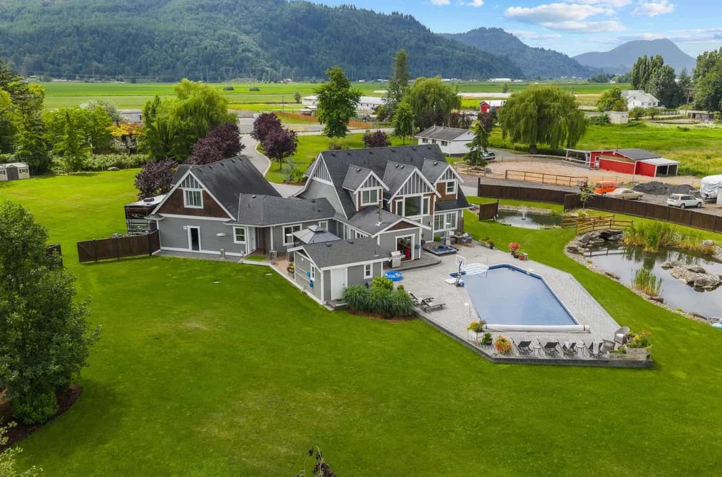 49517 PRAIRIE CENTRAL ROAD, Chilliwack, BC — Residential for Sale - Main Photo