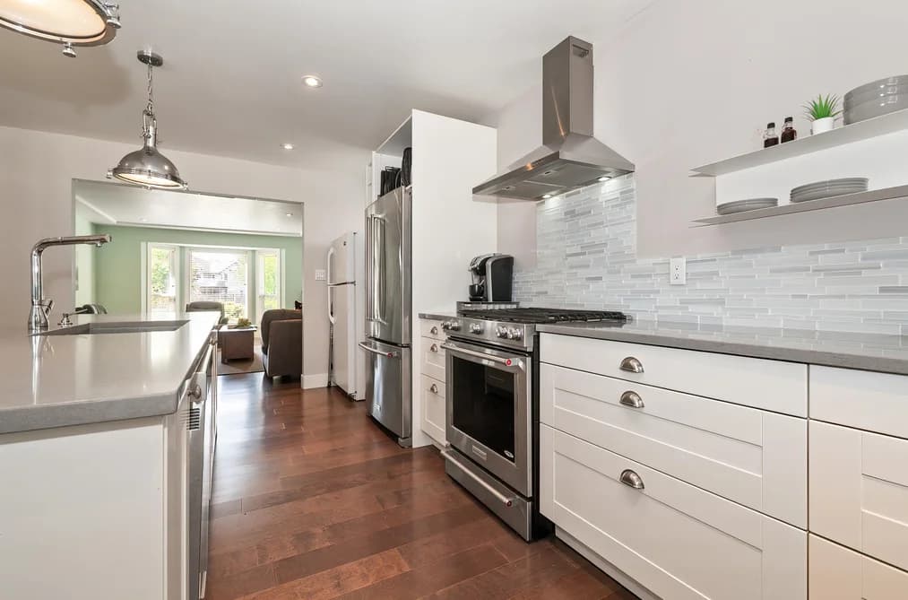 4970 216 STREET, Langley, BC — Residential for Sale - Photo 2