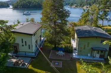House for sale at 4977-4979 Gonzales Road Madeira Park British Columbia - MLS: R3128314