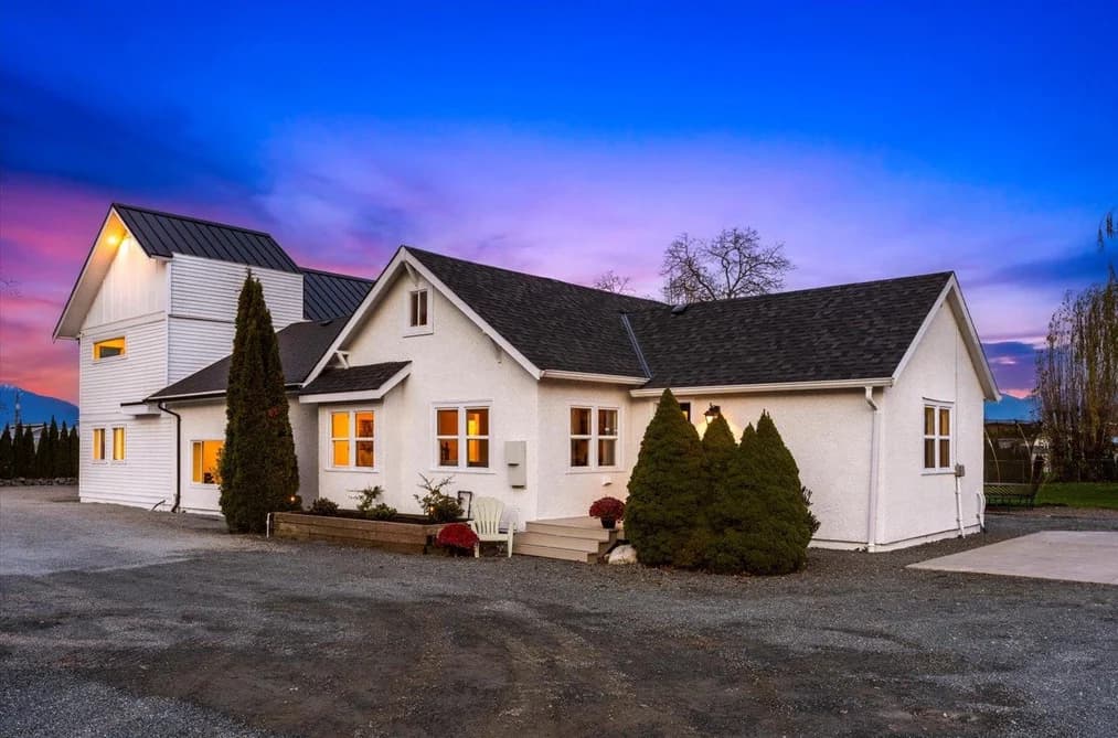 4990 BOUNDARY ROAD, Yarrow, BC — Residential for Sale - Photo 2
