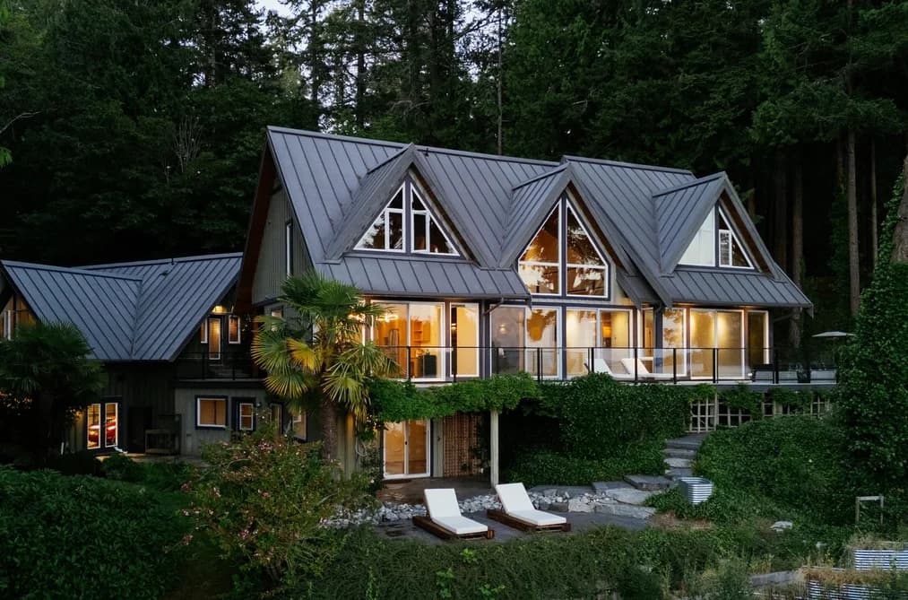 4990 FRANCIS PENINSULA ROAD, Pender Harbour, BC — Residential for Sale - Main Photo