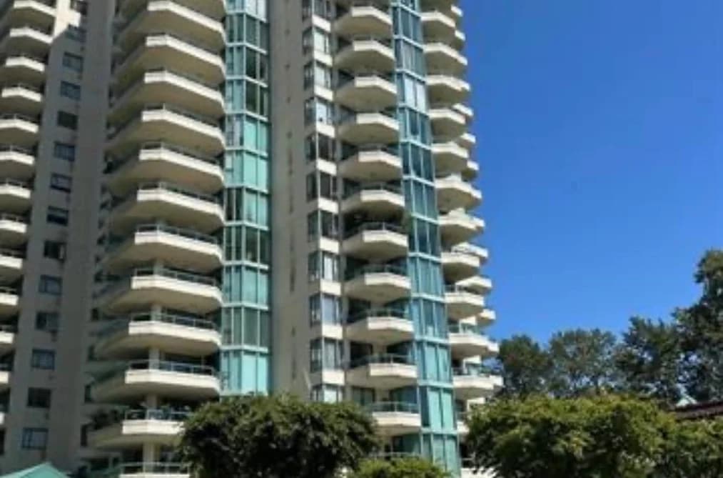 4A 338 TAYLOR WAY, West Vancouver BC V7T 2Y1 - Photo 1