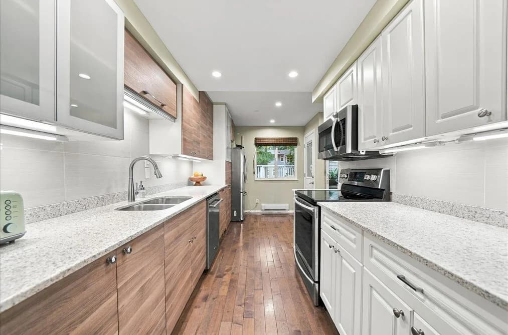 5 1240 FALCON DRIVE, Coquitlam, BC — Residential for Sale - Main Photo